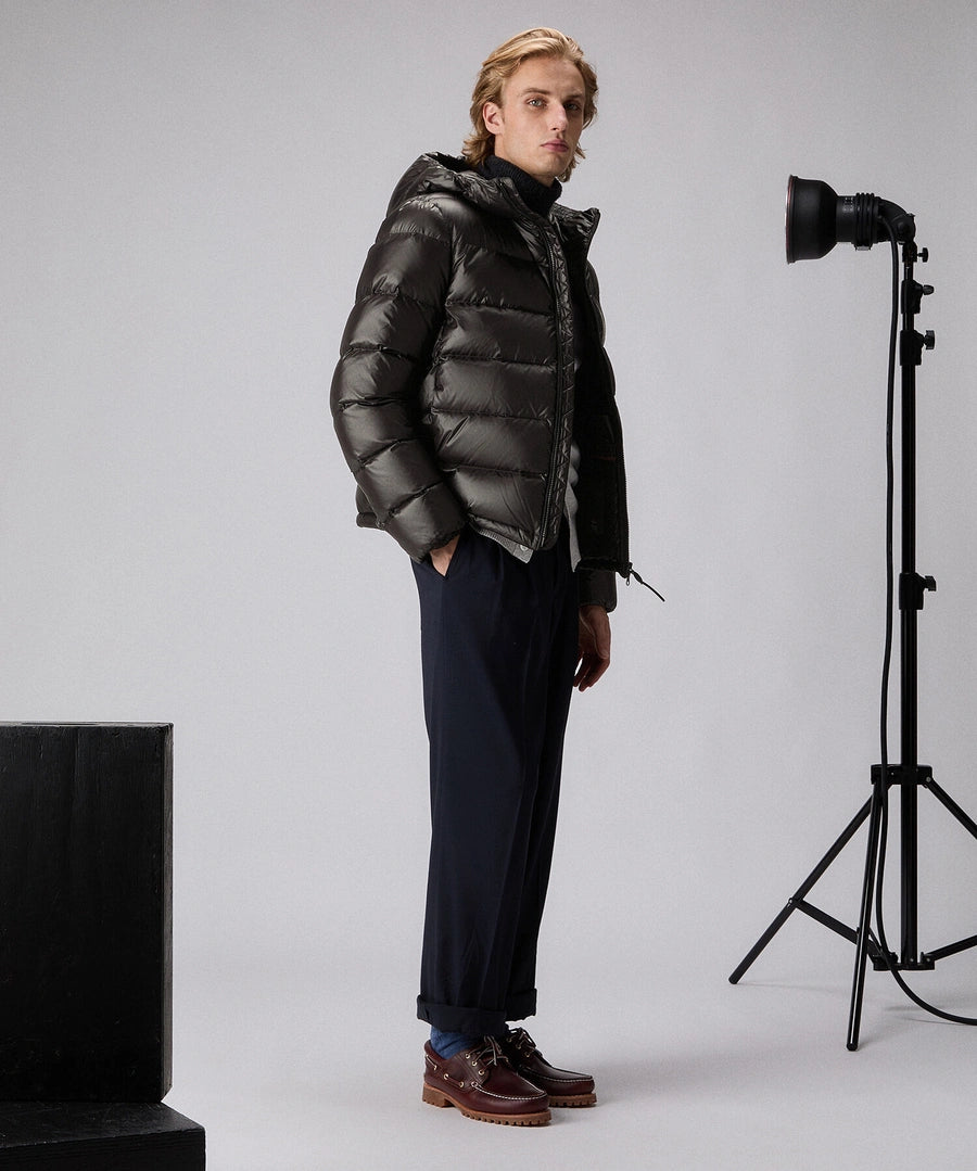 HONOVA LKS LINEAR 04  Piumino in nylon lucido