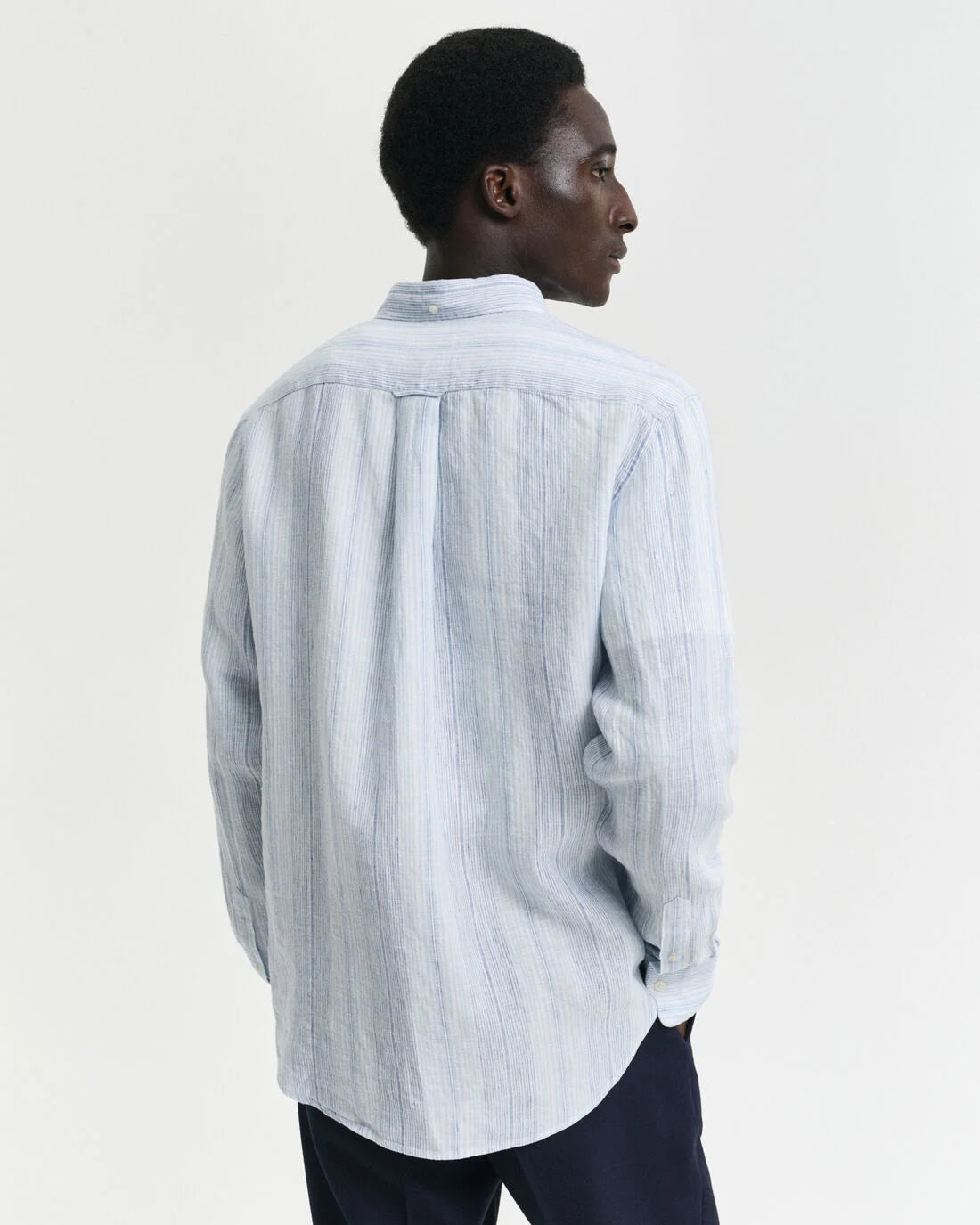 Camicia di lino a righe sottili regular fit
