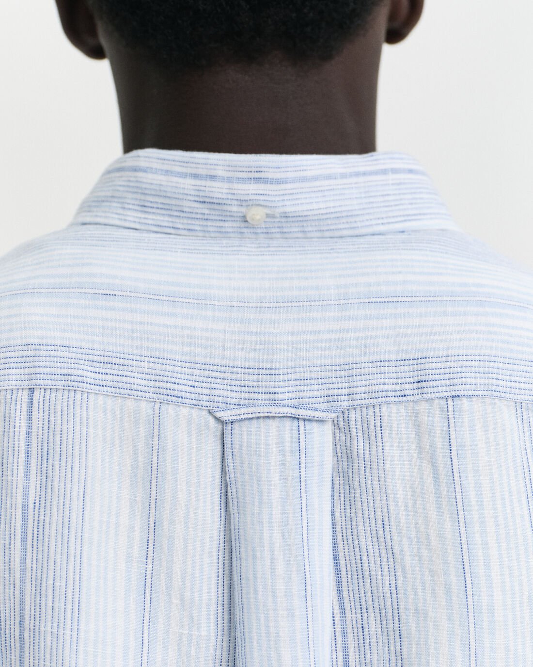 Camicia di lino a righe sottili regular fit