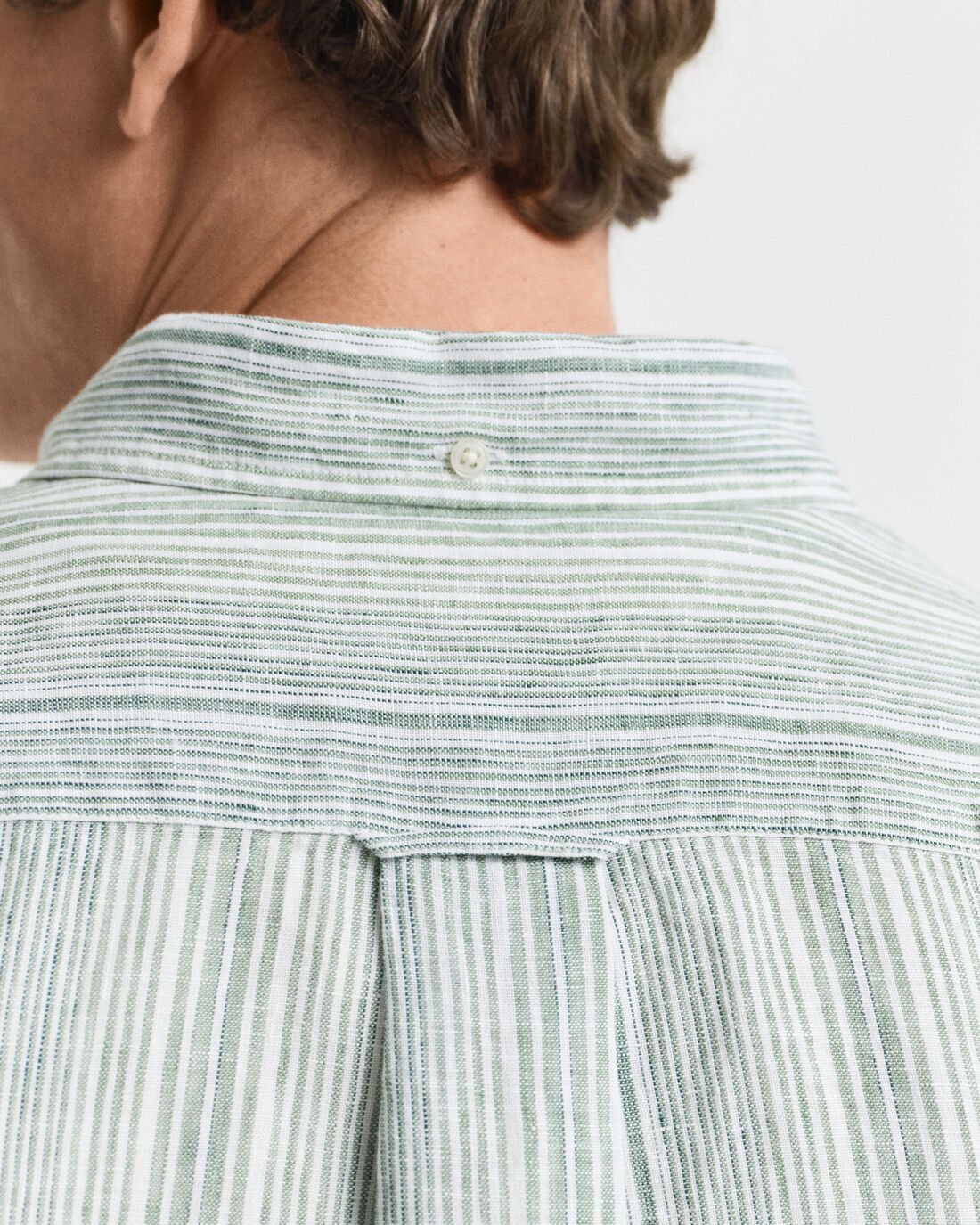 Camicia di lino a righe sottili regular fit